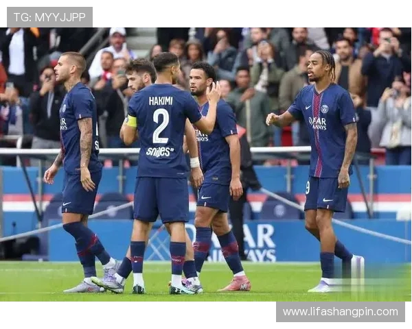 马赛后防线集体爆发全场封锁对手展现赛季最佳状态